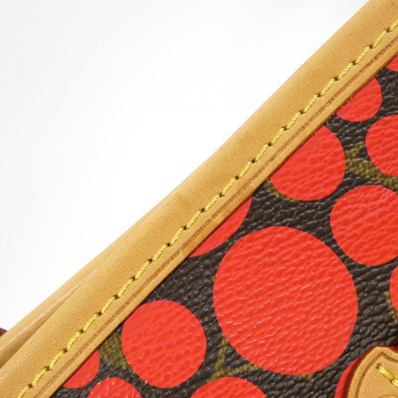 Louis Vuitton Monogram Wave Neverfull — view 3