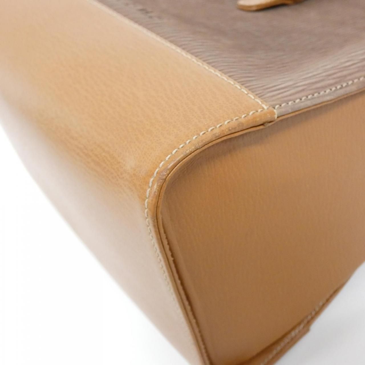 Loewe Vintage Shoulder — view 4