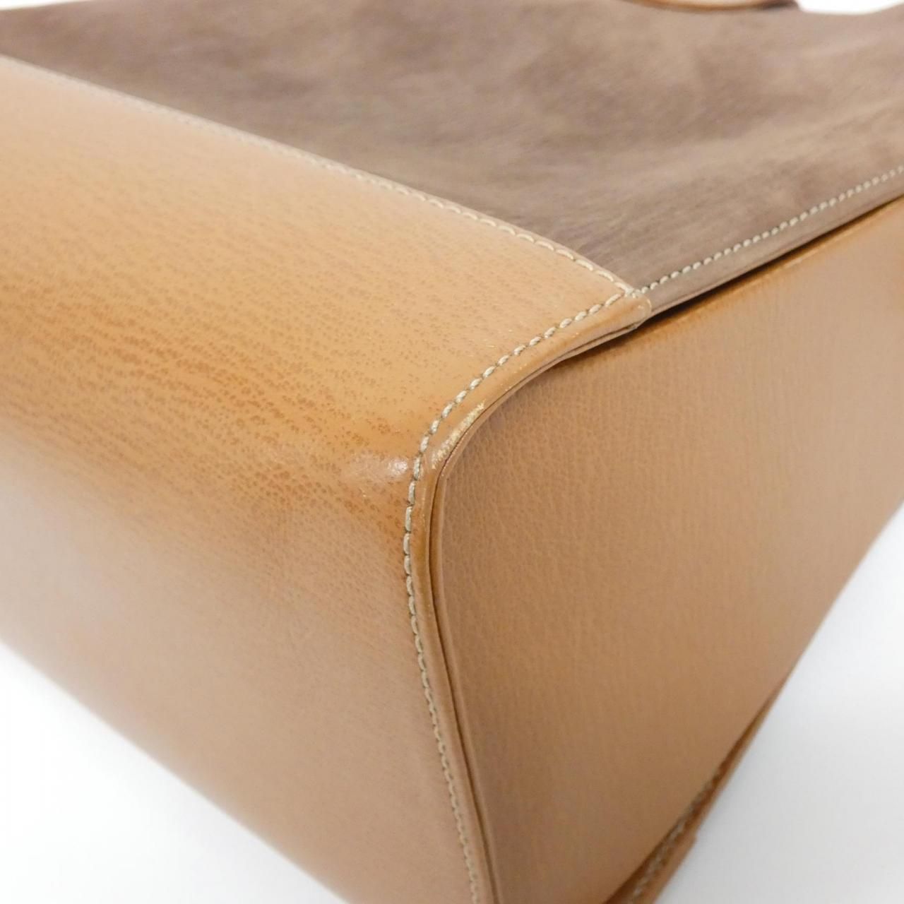 Loewe Vintage Shoulder — view 3