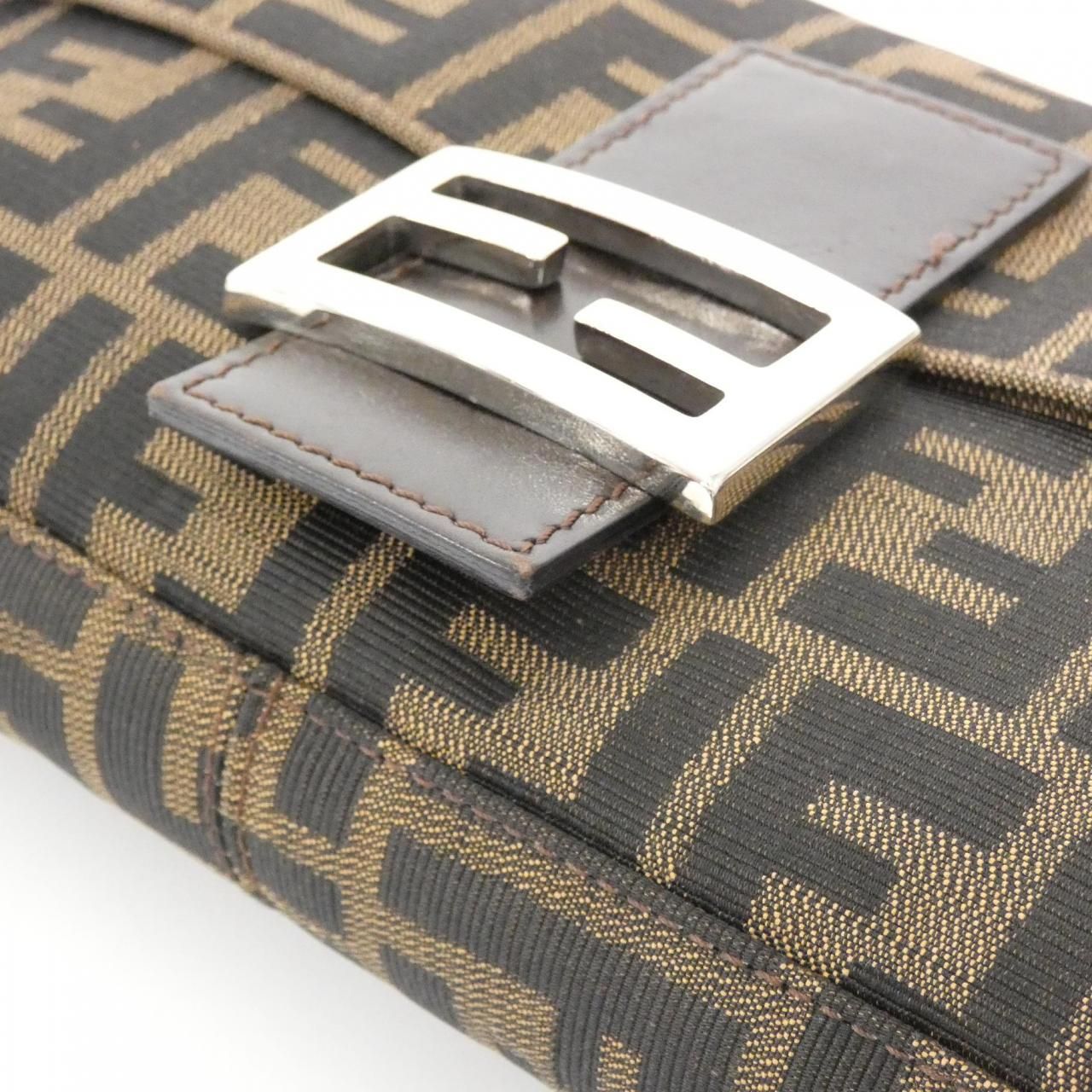 Fendi Vintage Baguette Shoulder — view 4