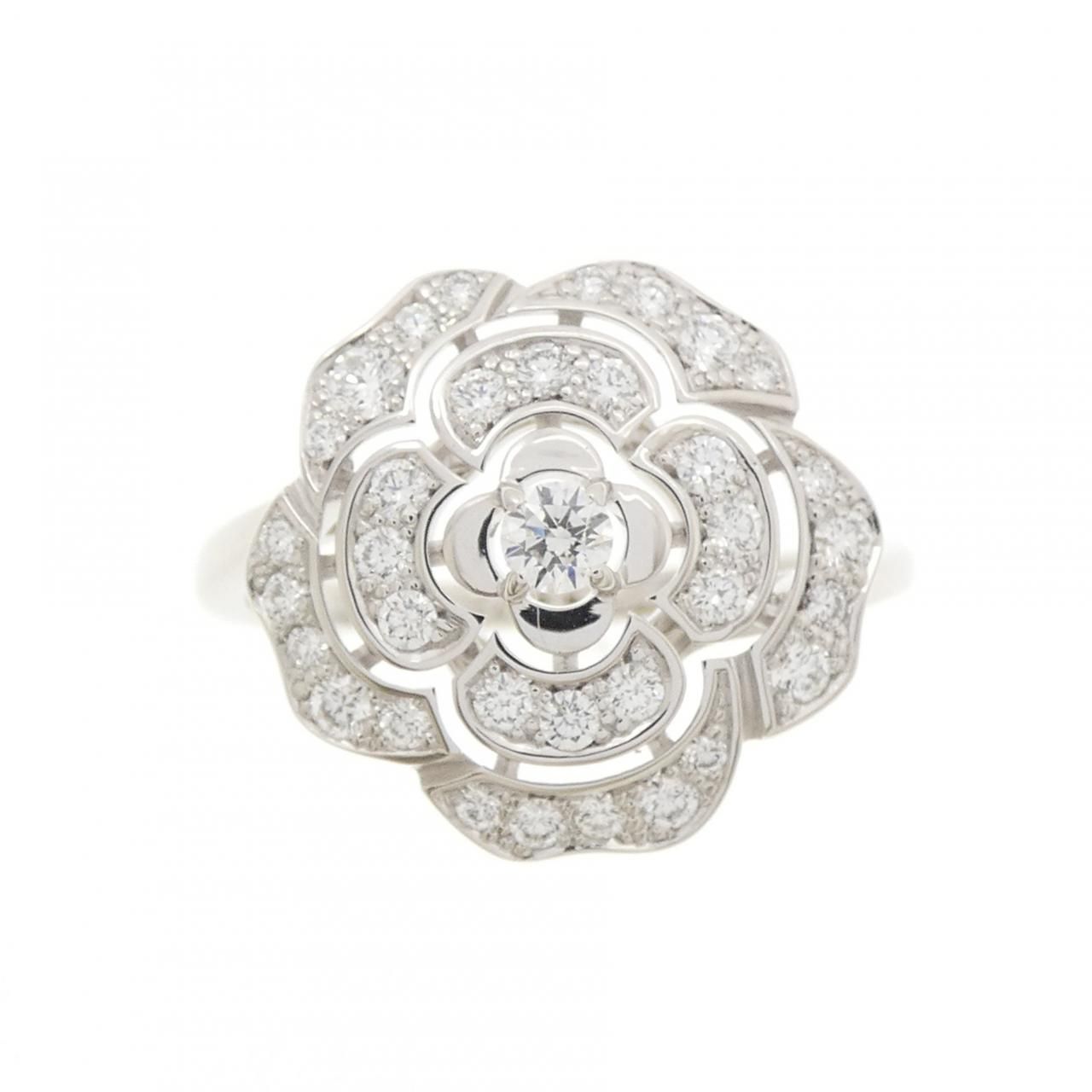 Chanel Camellia Ring White Gold — view 2