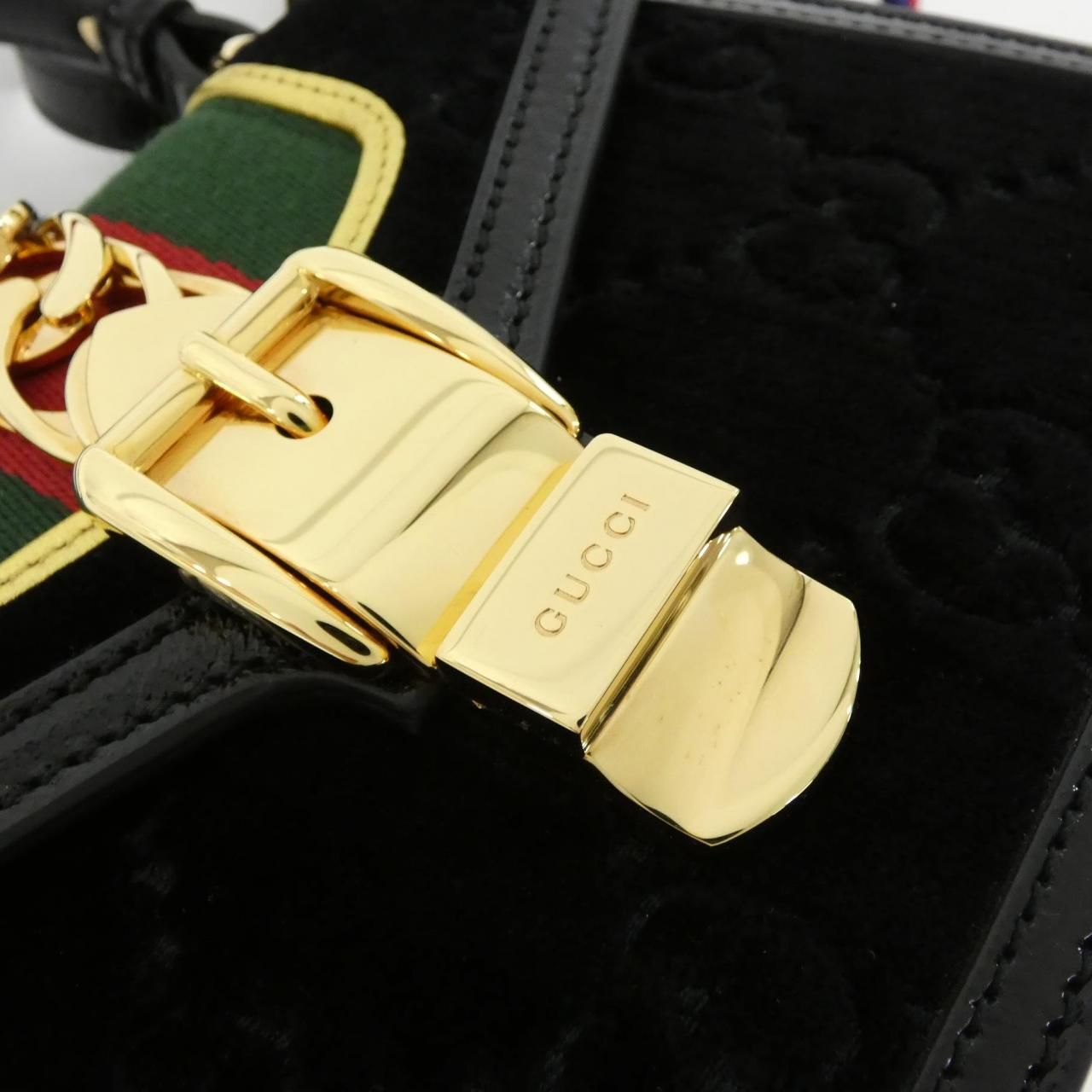 Gucci Sylvie Bag Handbag Black — view 6