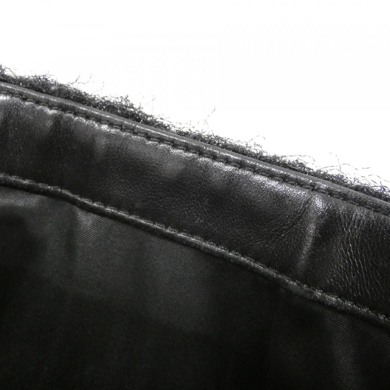 Chanel Shoulder Bag Black — view 9