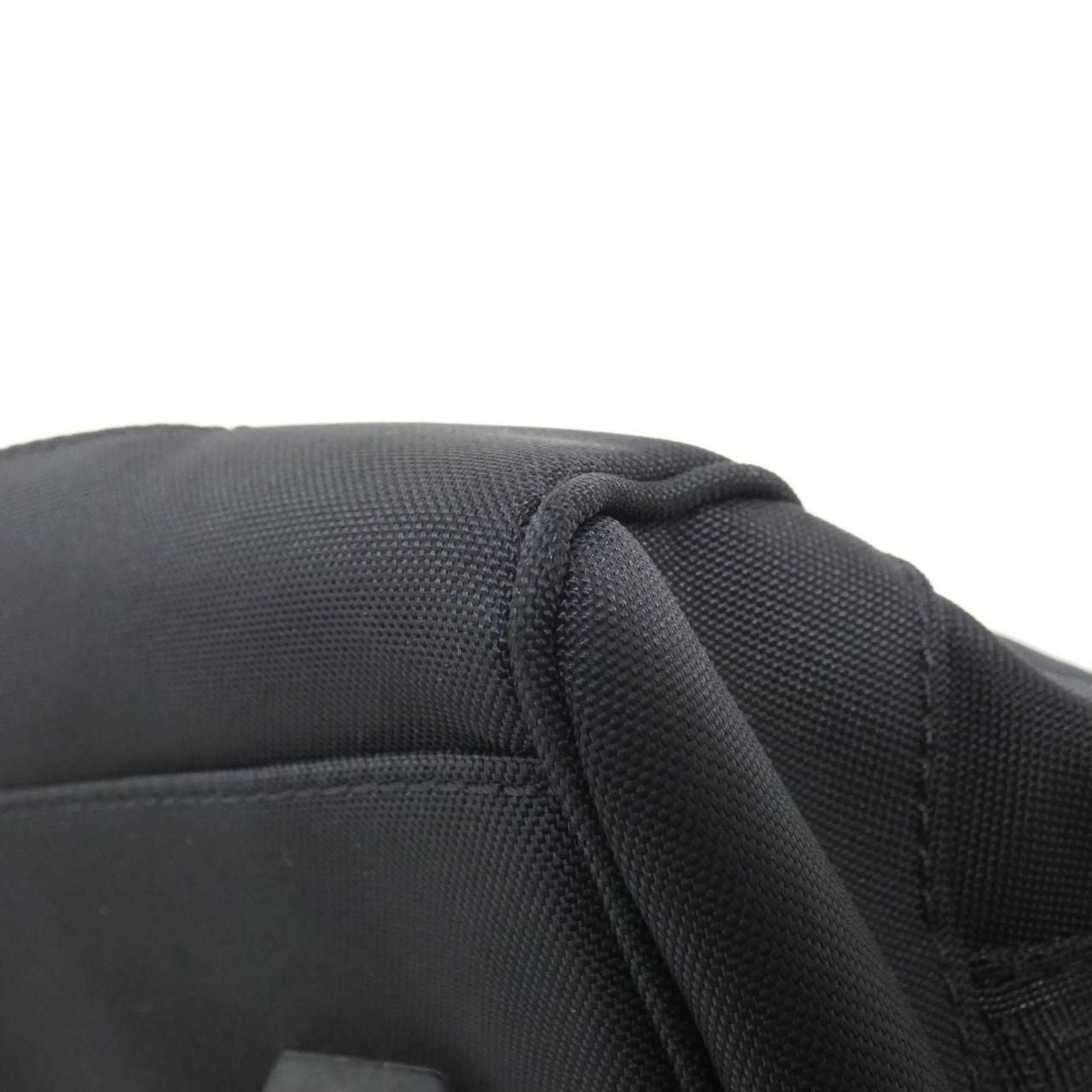 Chanel Vintage Sports Line Boston — view 4