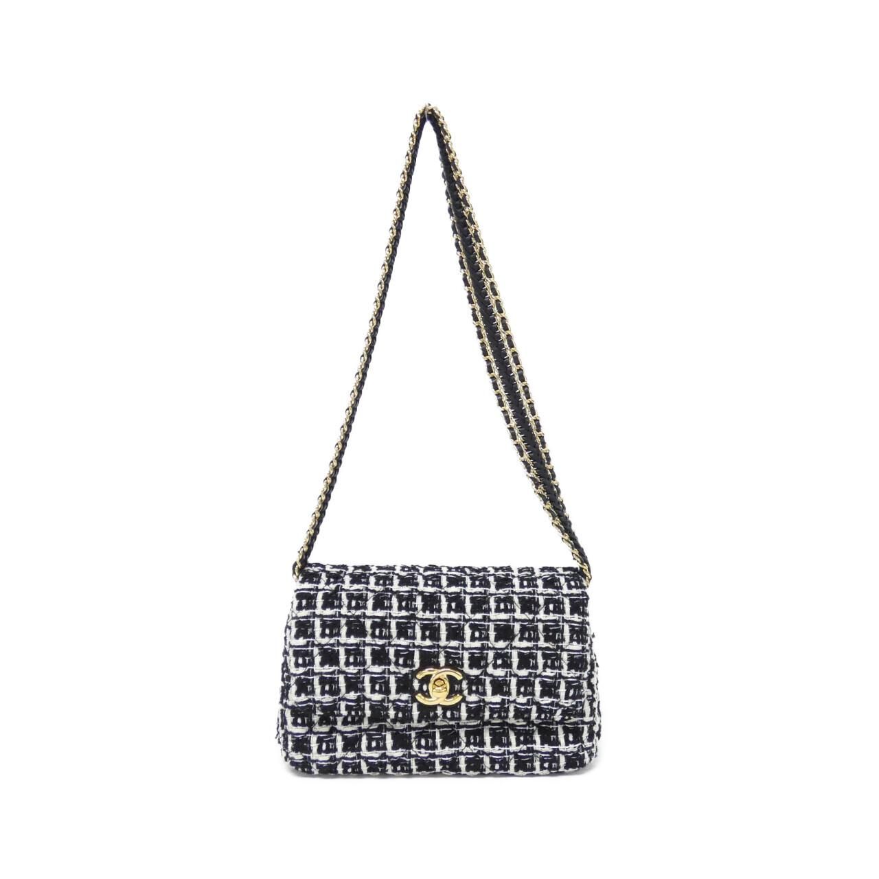 Chanel Shoulder Bag Black