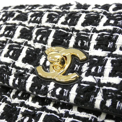 Chanel Shoulder Bag Black — view 4