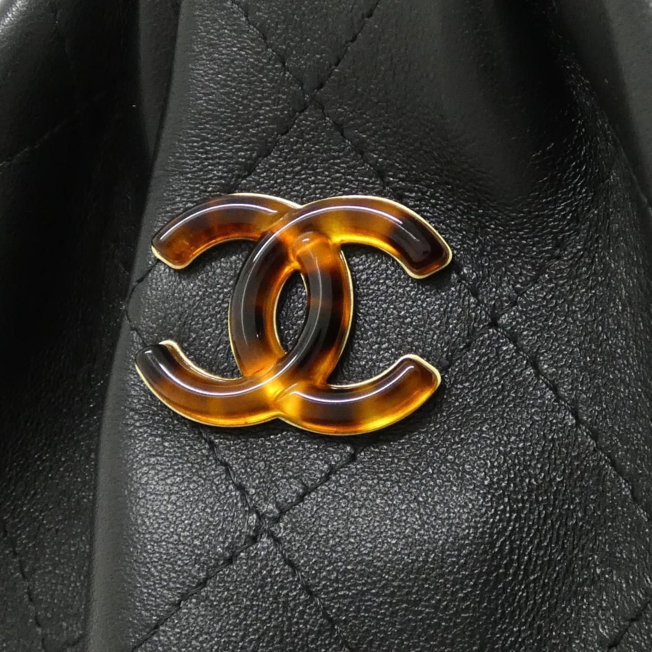 Chanel Bag Handbag Black — view 4