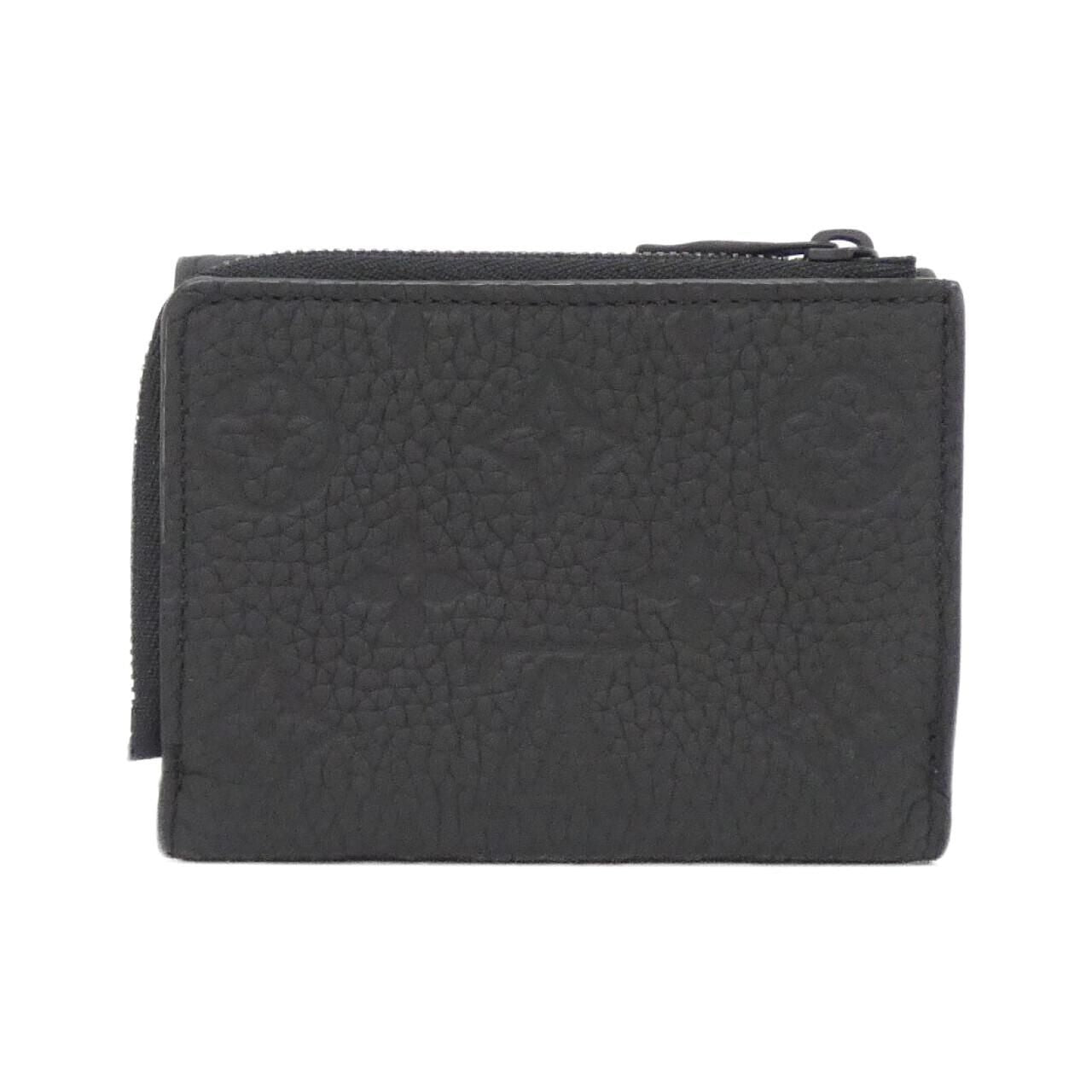 Louis Vuitton Taurillon Monogram Portefeuille Pilot Wallet — view 2