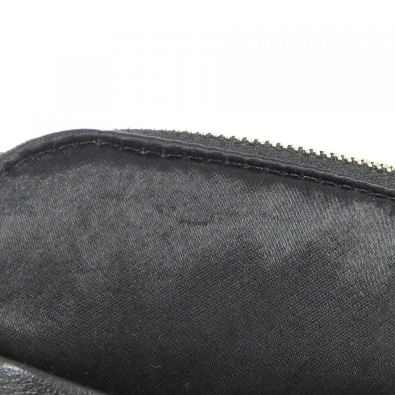 Chanel Bag Handbag Black — view 5