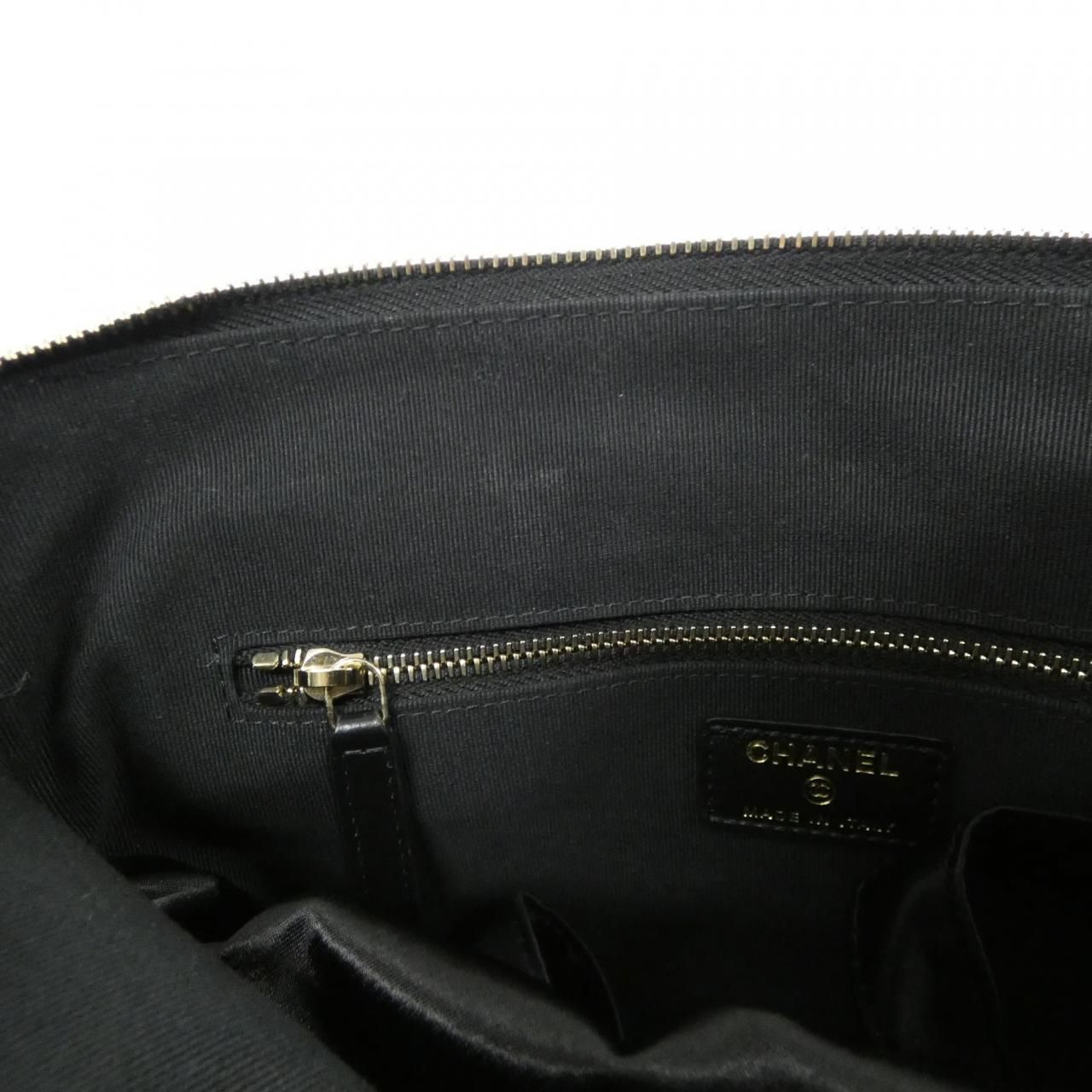 Chanel Bag Handbag Black — view 9