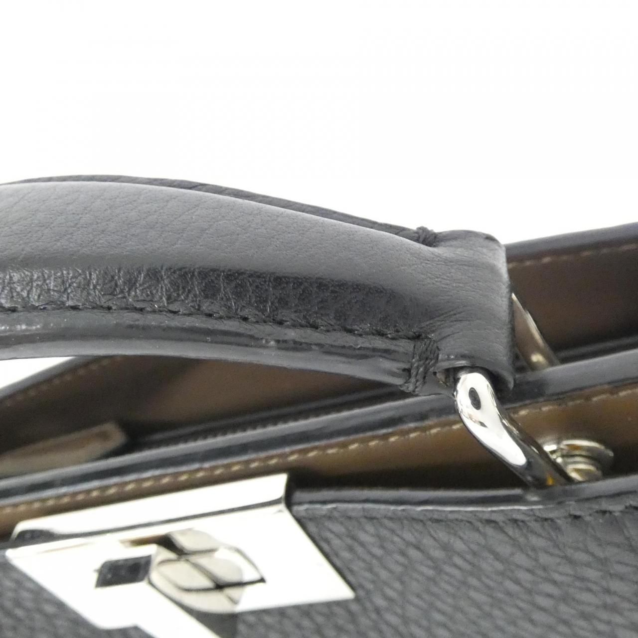 Fendi Peekaboo Eye Small — view 7