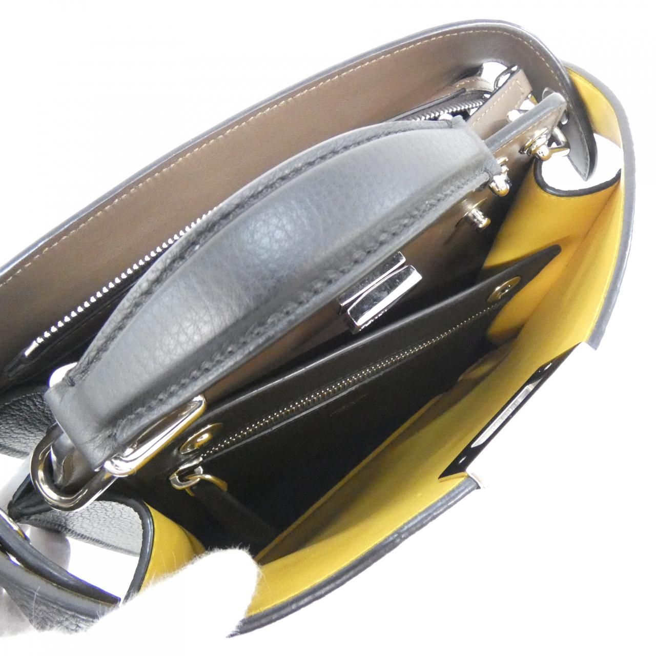 Fendi Peekaboo Eye Small — view 9