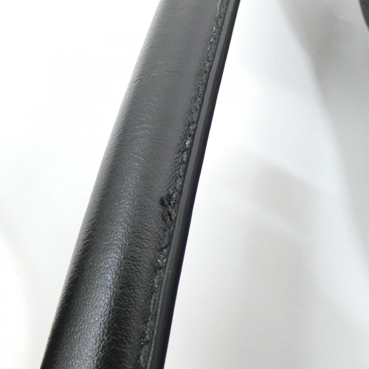 Fendi Flux Messenger Shoulder — view 4