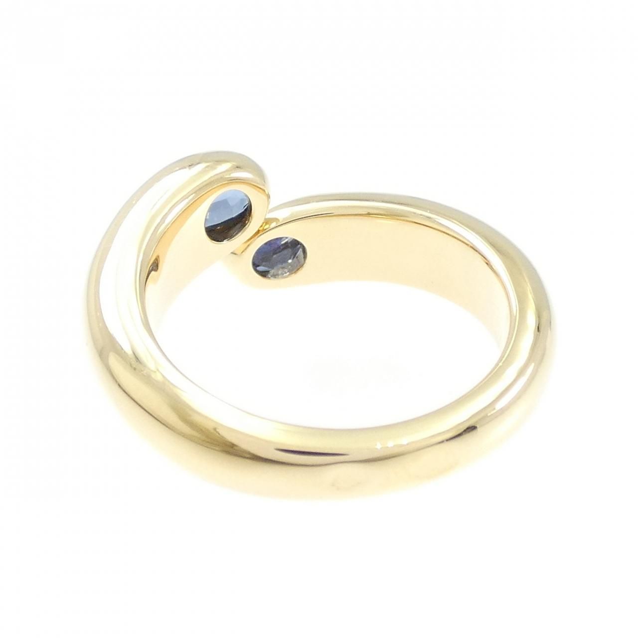 Cartier Vintage Ellipse Dote Ring — view 3
