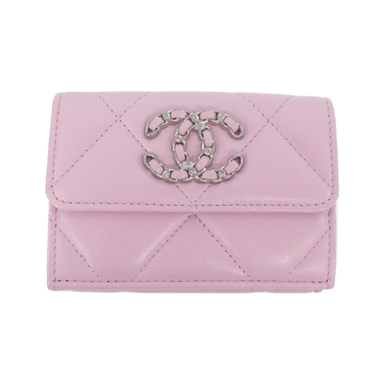 Chanel 19 Line Wallet