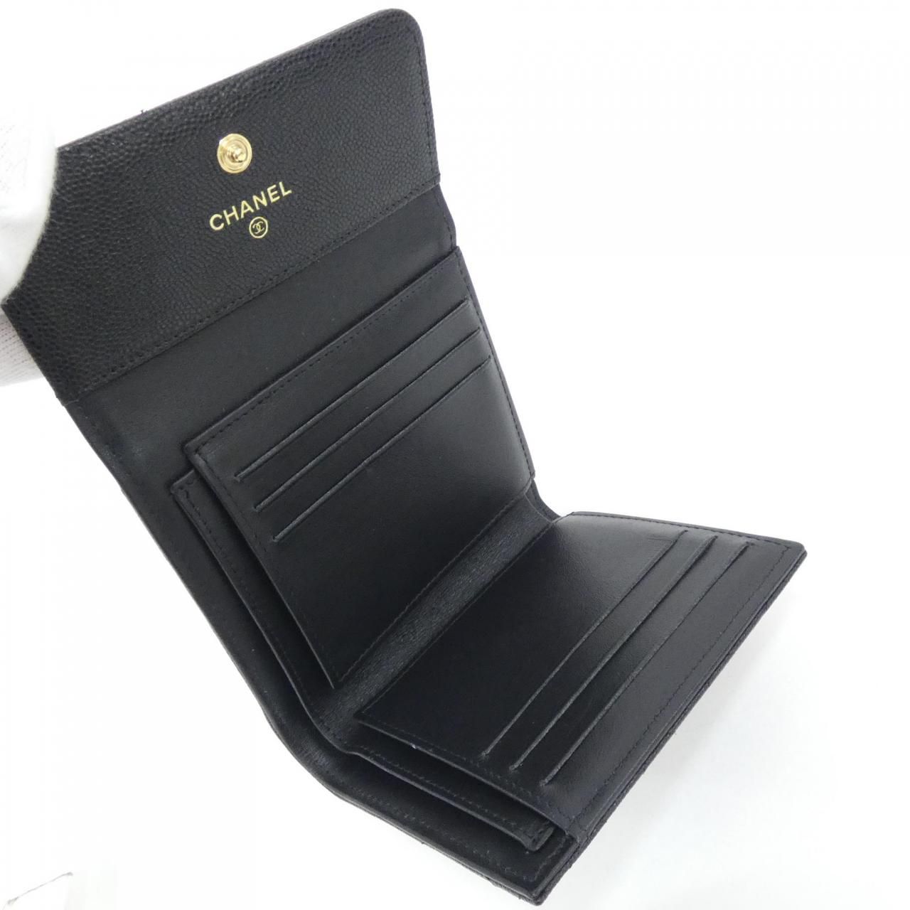 Chanel Boy Line Wallet — view 3