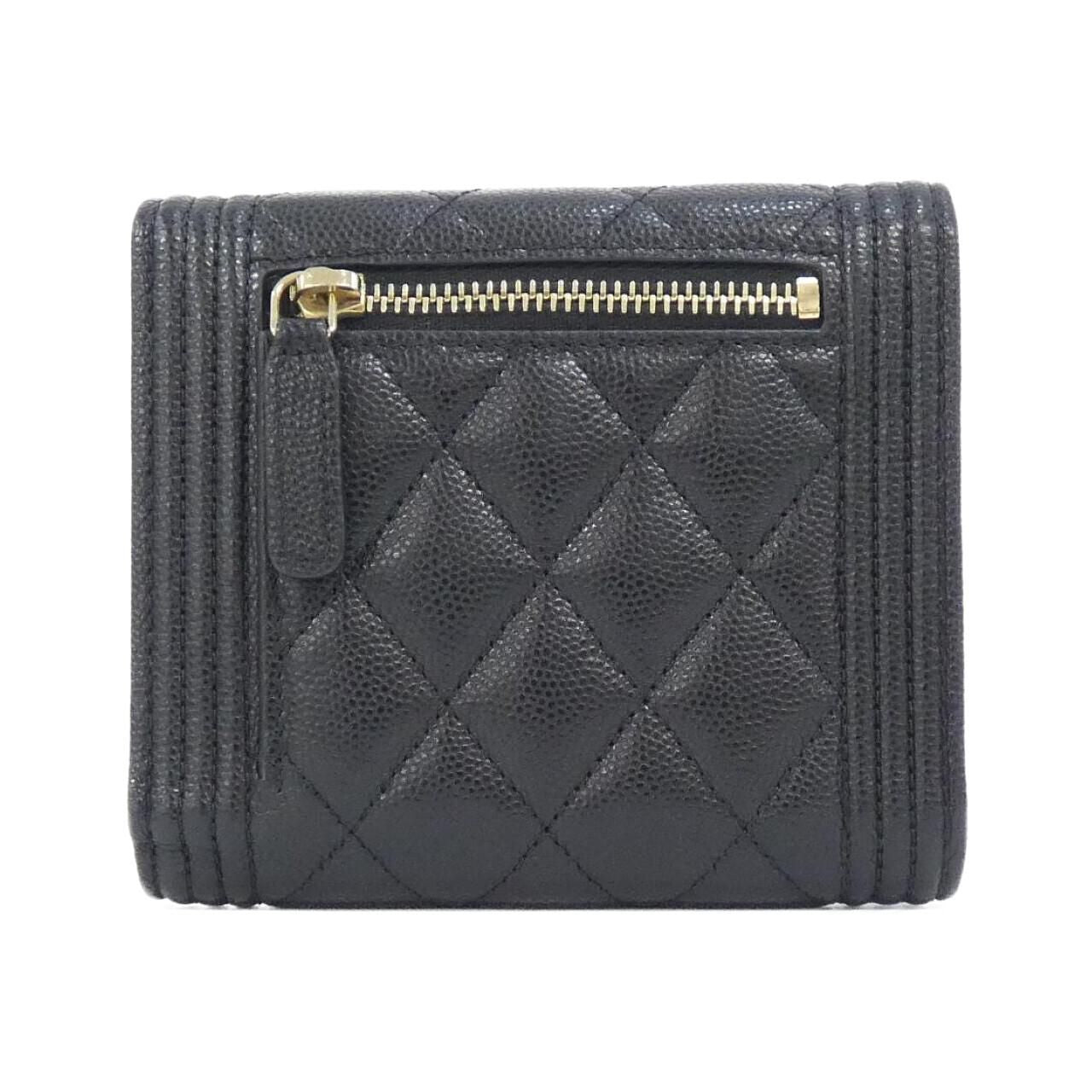 Chanel Boy Line Wallet — view 2