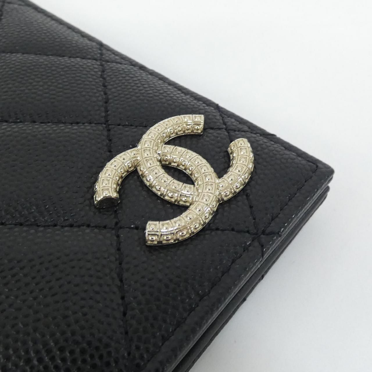 Chanel Passport Case Passport Holder Black — view 3