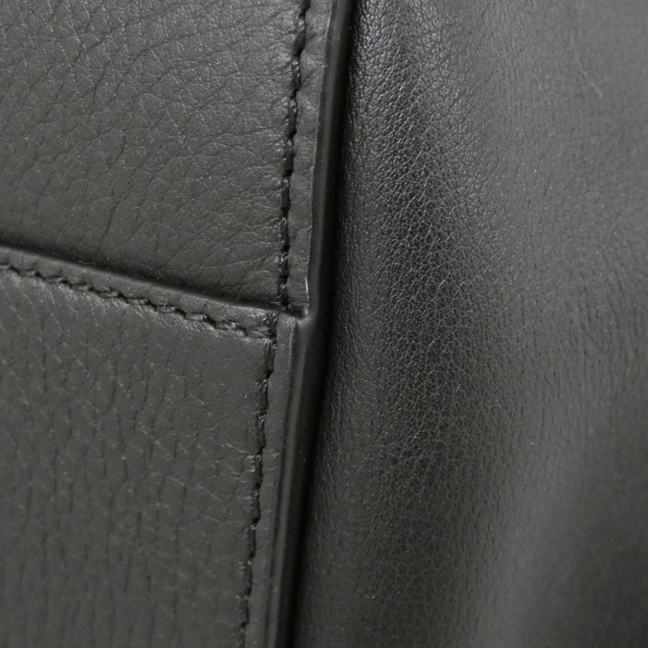 Loewe Hammock Small 387 30 Shoulder — view 3