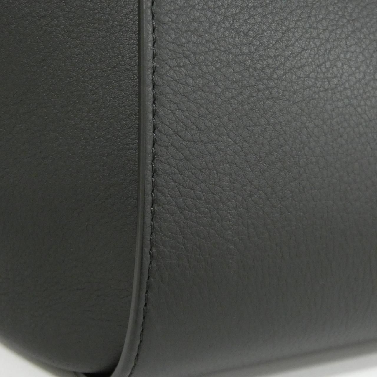 Loewe Hammock Small 387 30 Shoulder — view 5