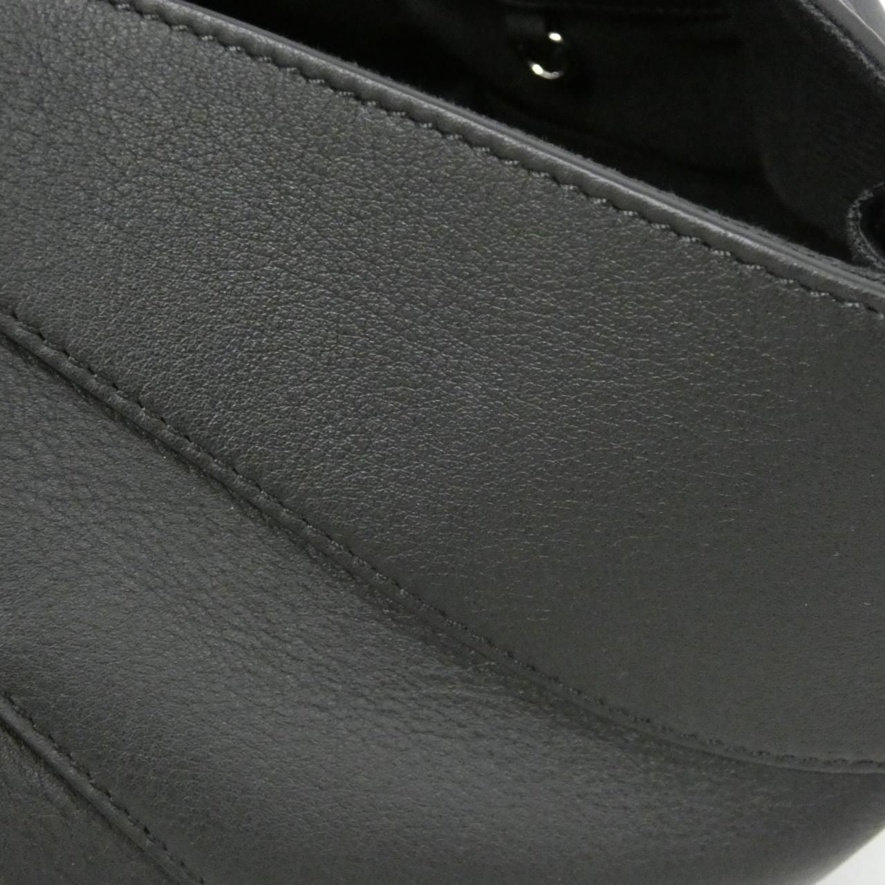 Loewe Hammock Small 387 30 Shoulder — view 7
