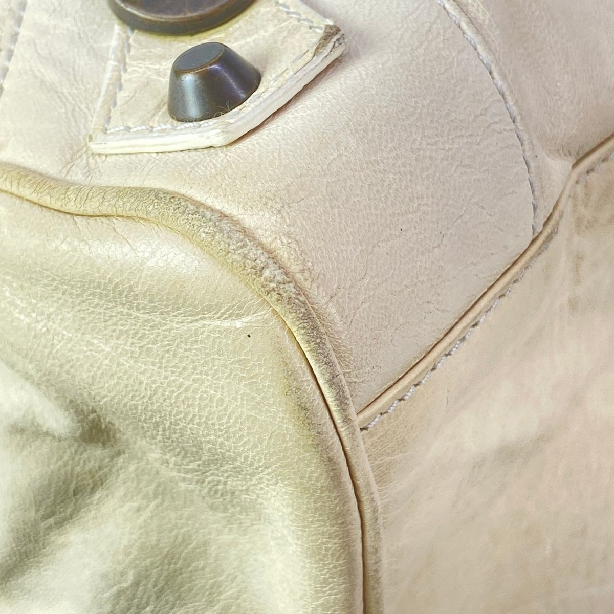 Balenciaga Handbag the Twig Ivory Leather — view 6