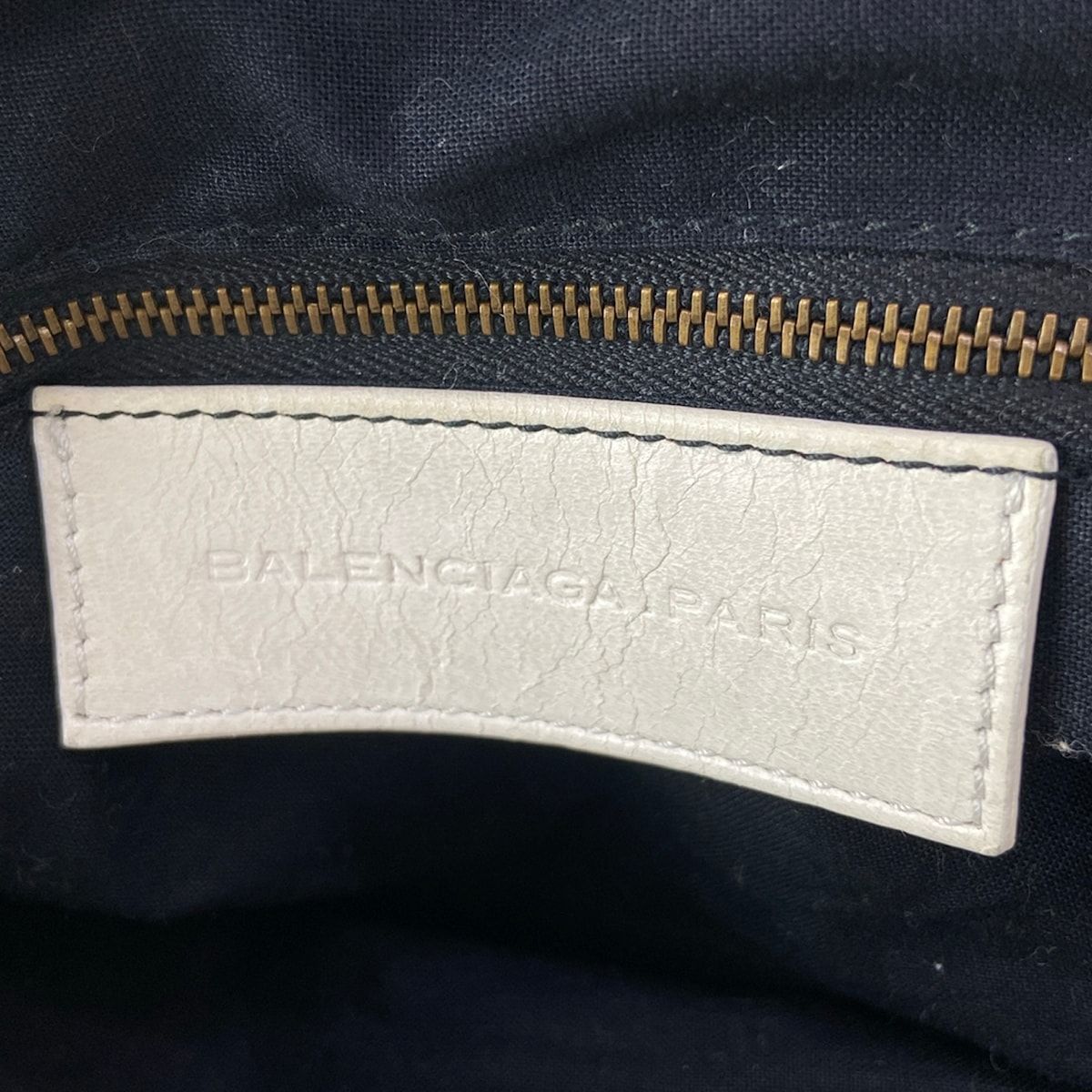 Balenciaga Handbag the Twig Ivory Leather — view 9