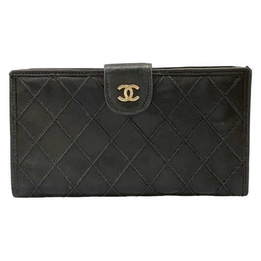 Chanel Wallet Bicolor Black Gold Kiss Lock Lambskin