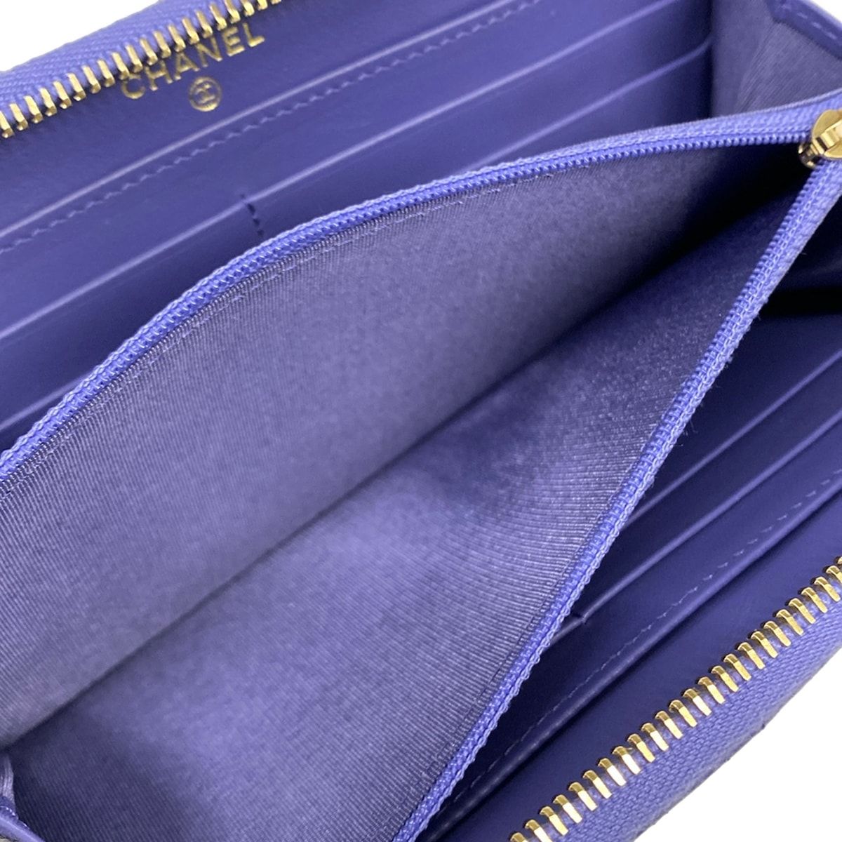 Chanel Wallet 19 Long Zip Purple Zip Around CC Logo Lambskin — view 4