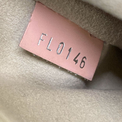 Louis Vuitton Shoulder Bag Twist Rose Ballerine Leather Cowhide — view 9