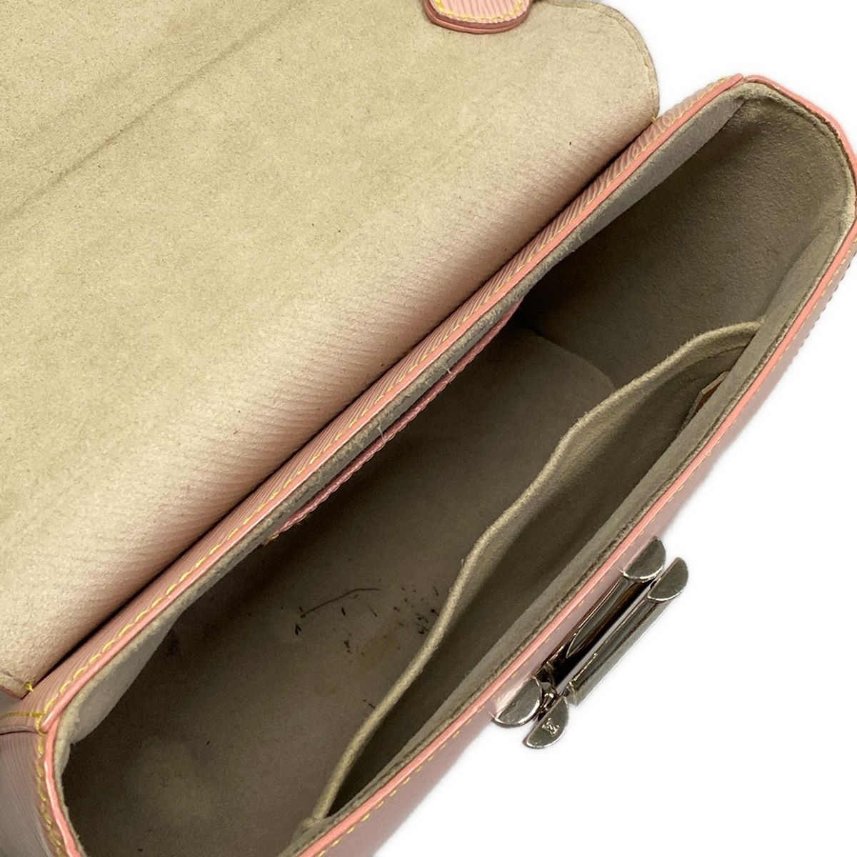 Louis Vuitton Shoulder Bag Twist Rose Ballerine Leather Cowhide — view 7