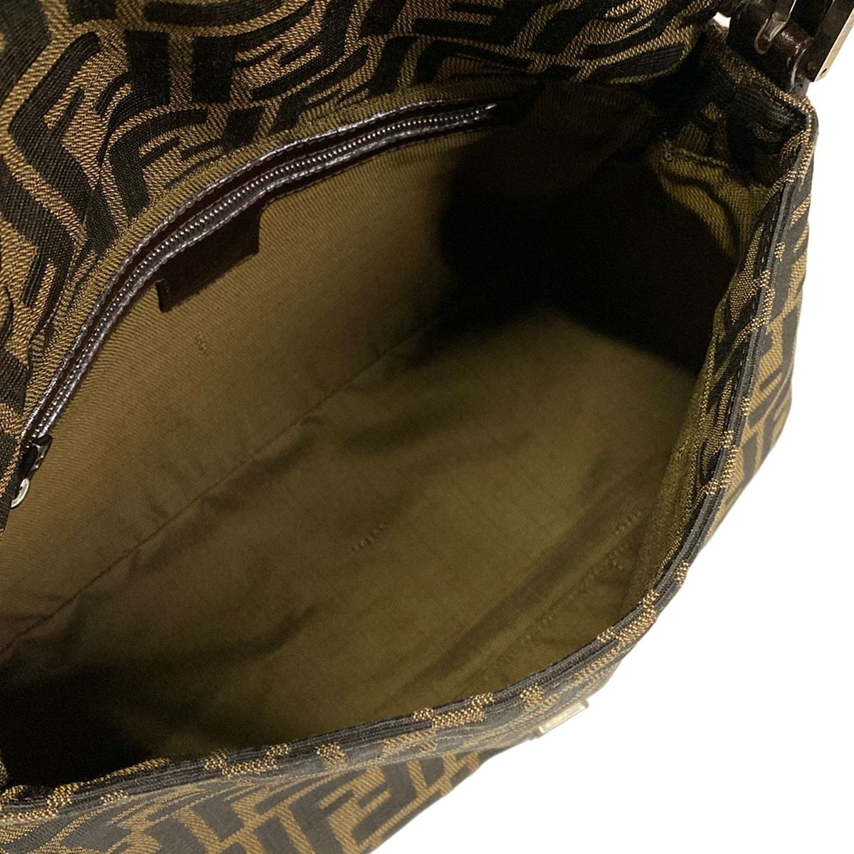 Fendi Shoulder Bag Mamma Bucket Zucca Pattern Beige Black Dark Brown Leather — view 7