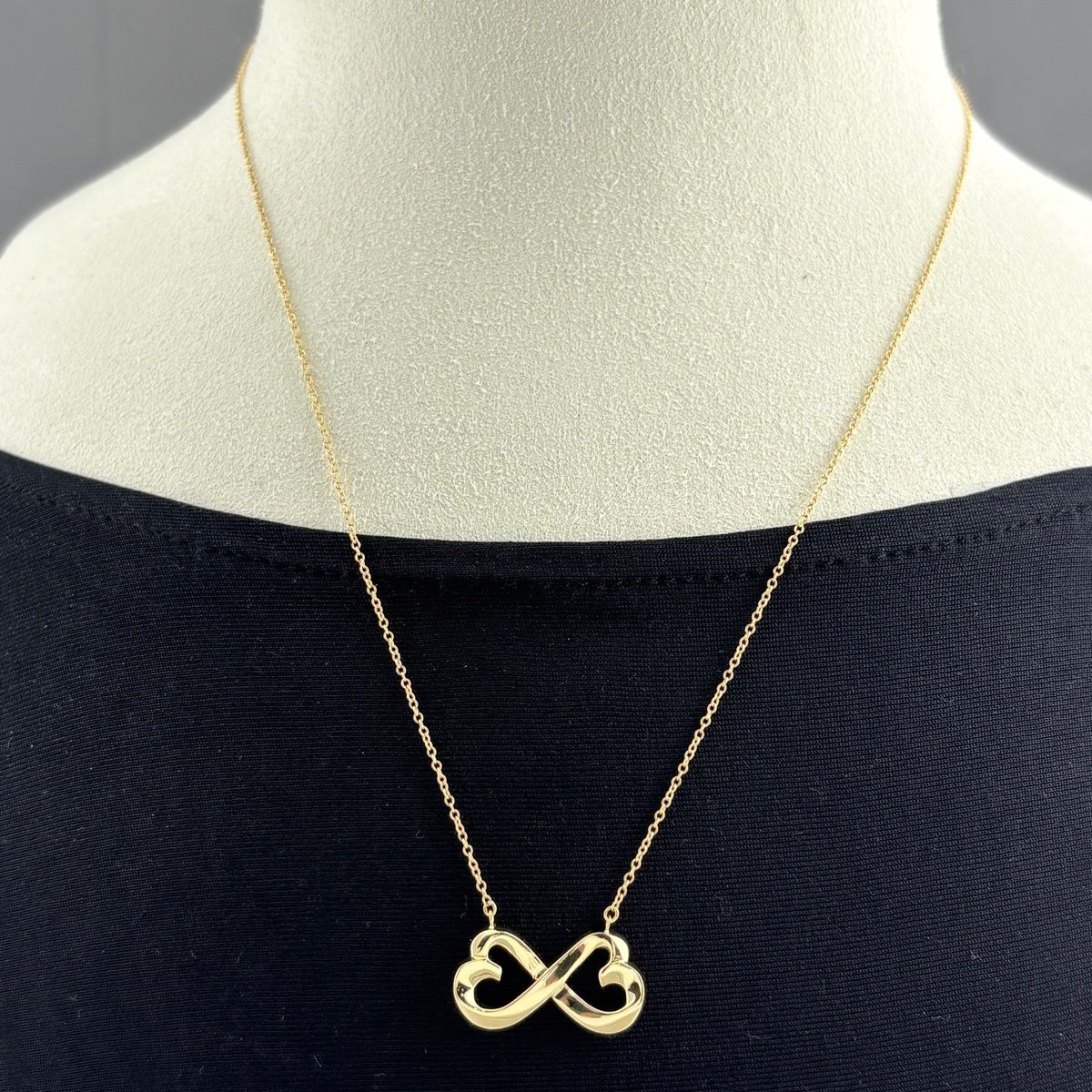 Tiffany & Co Double Loving Heart Necklace YG Yellow Gold Pendant — view 3