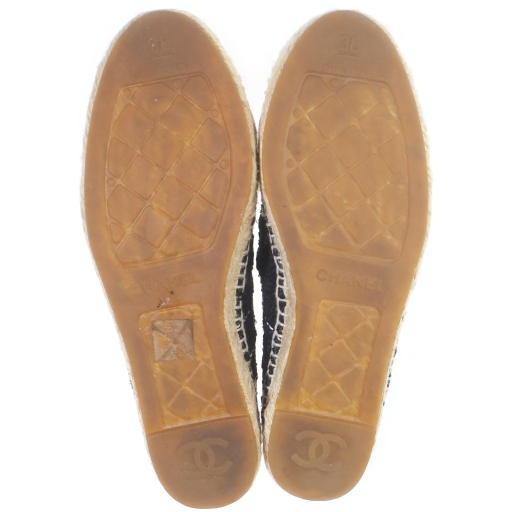 Chanel CC Logo Patent Leather Espadrilles Flat Shoes Black — view 5