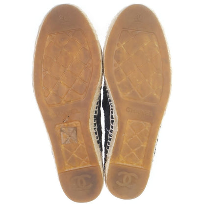 Chanel CC Logo Patent Leather Espadrilles Flat Shoes Black — view 5