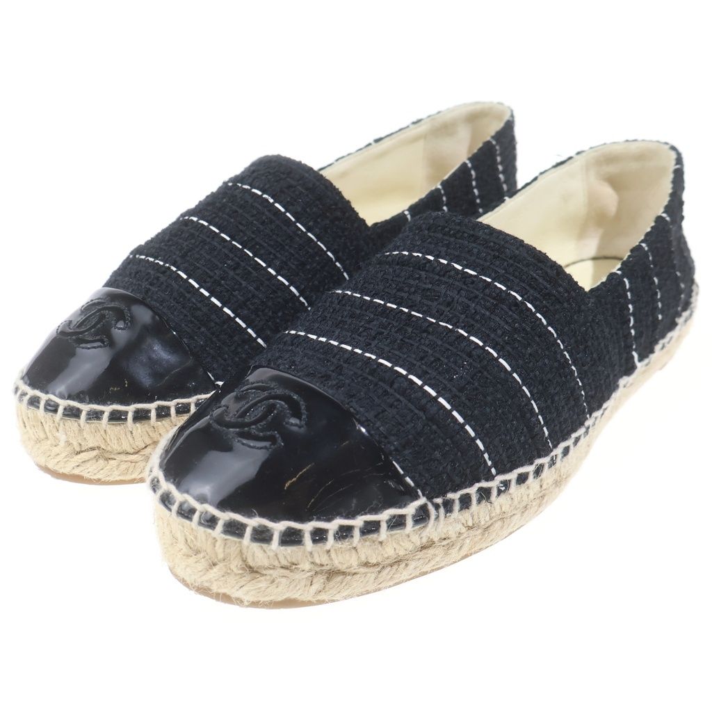 Chanel CC Logo Patent Leather Espadrilles Flat Shoes Black — view 2