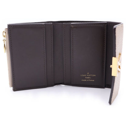 Louis Vuitton Portefeuille Capucines XS Galle Taurillon Compact Wallet Trifold — view 4