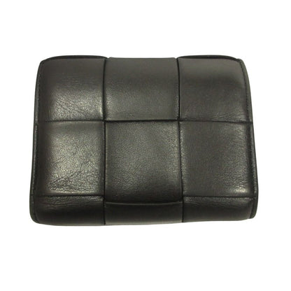 Bottega Veneta Cassette Maxi Intrecciato Trifold Wallet Leather Black — view 2
