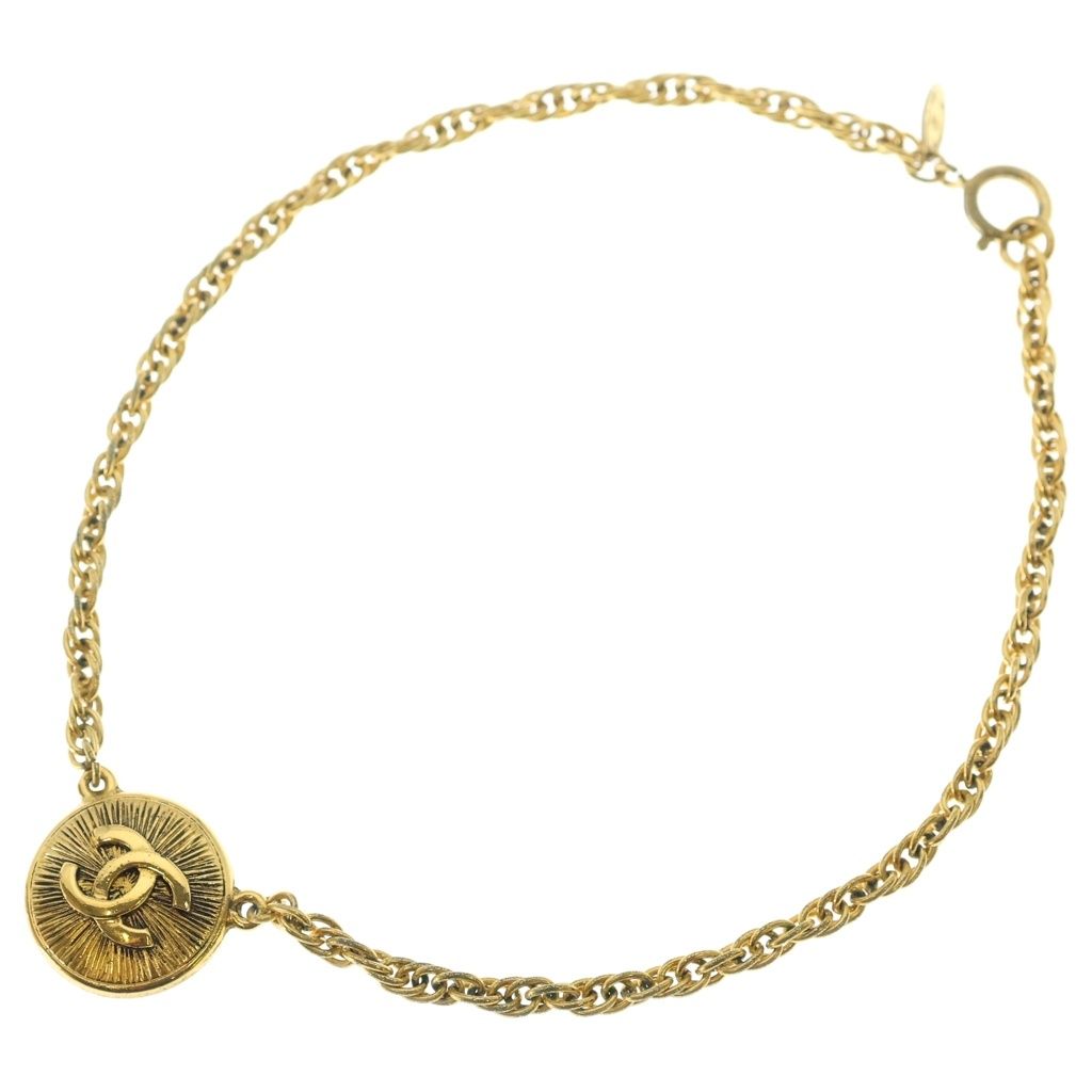 Chanel CC Logo Chain Choker Necklace Gold — view 2