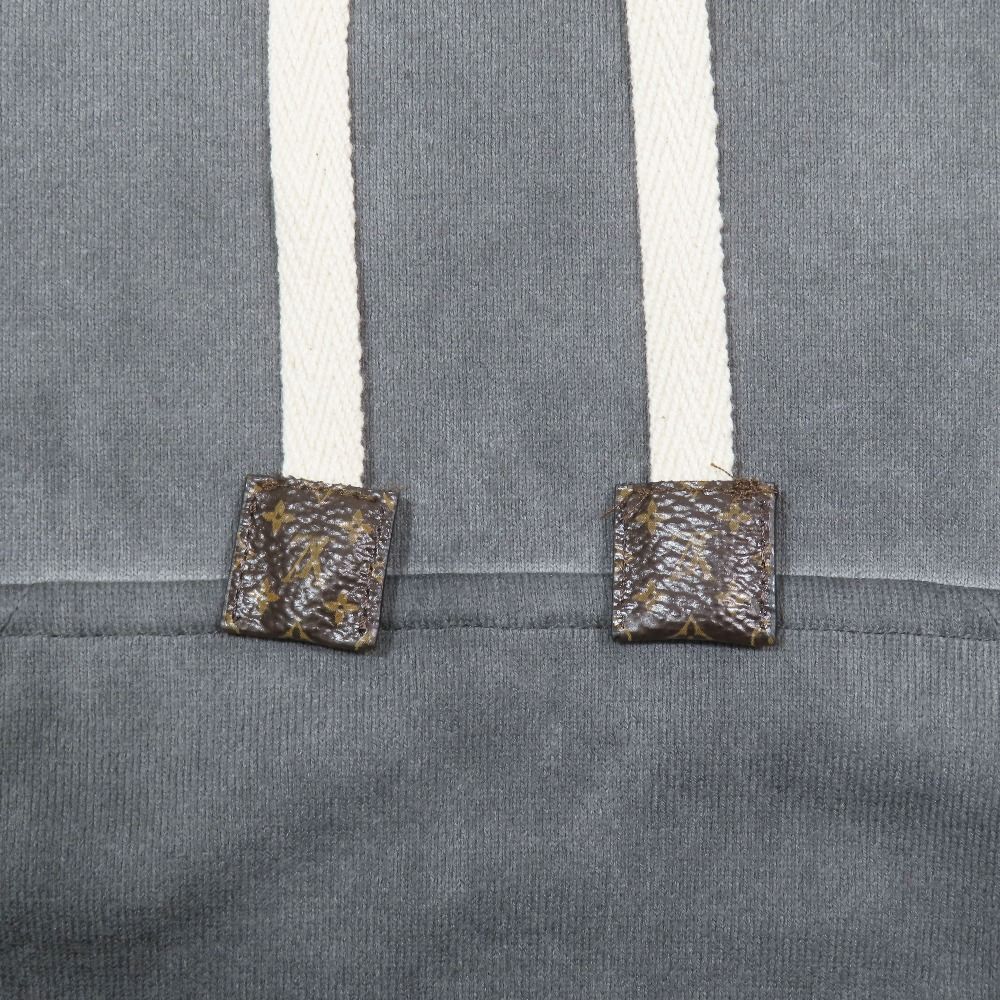 Louis Vuitton Hoodie Sweatshirt LV Logo Patch — view 3