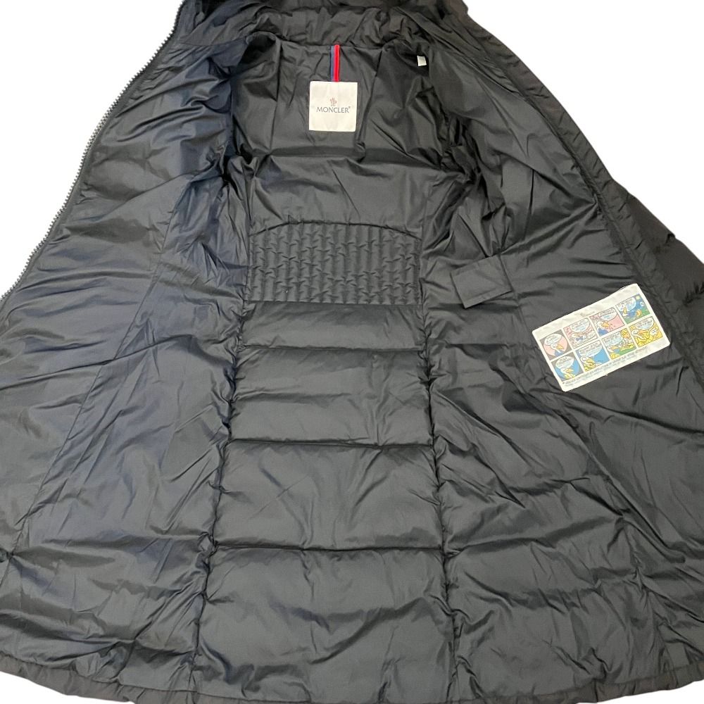 Moncler Taleve Down Coat 00 Black — view 3