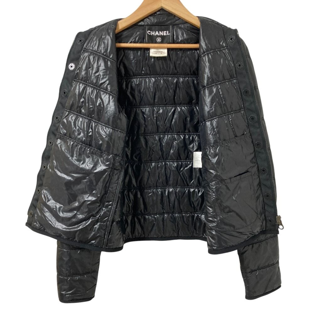 Chanel CC Logo Button Padded Jacket 36 Black — view 3