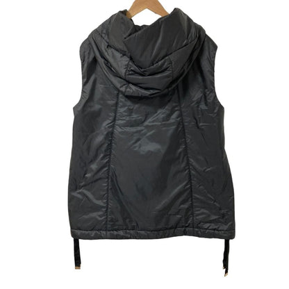 Max Mara the Cube Greengo Sleeveless Puffer Short Jacket 42 Black — view 2