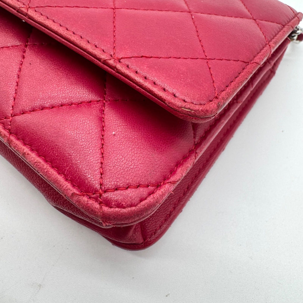 Chanel First Come Served Chain Wallet Lambskin Quilted CC Logo Shoulder Bag — view 8