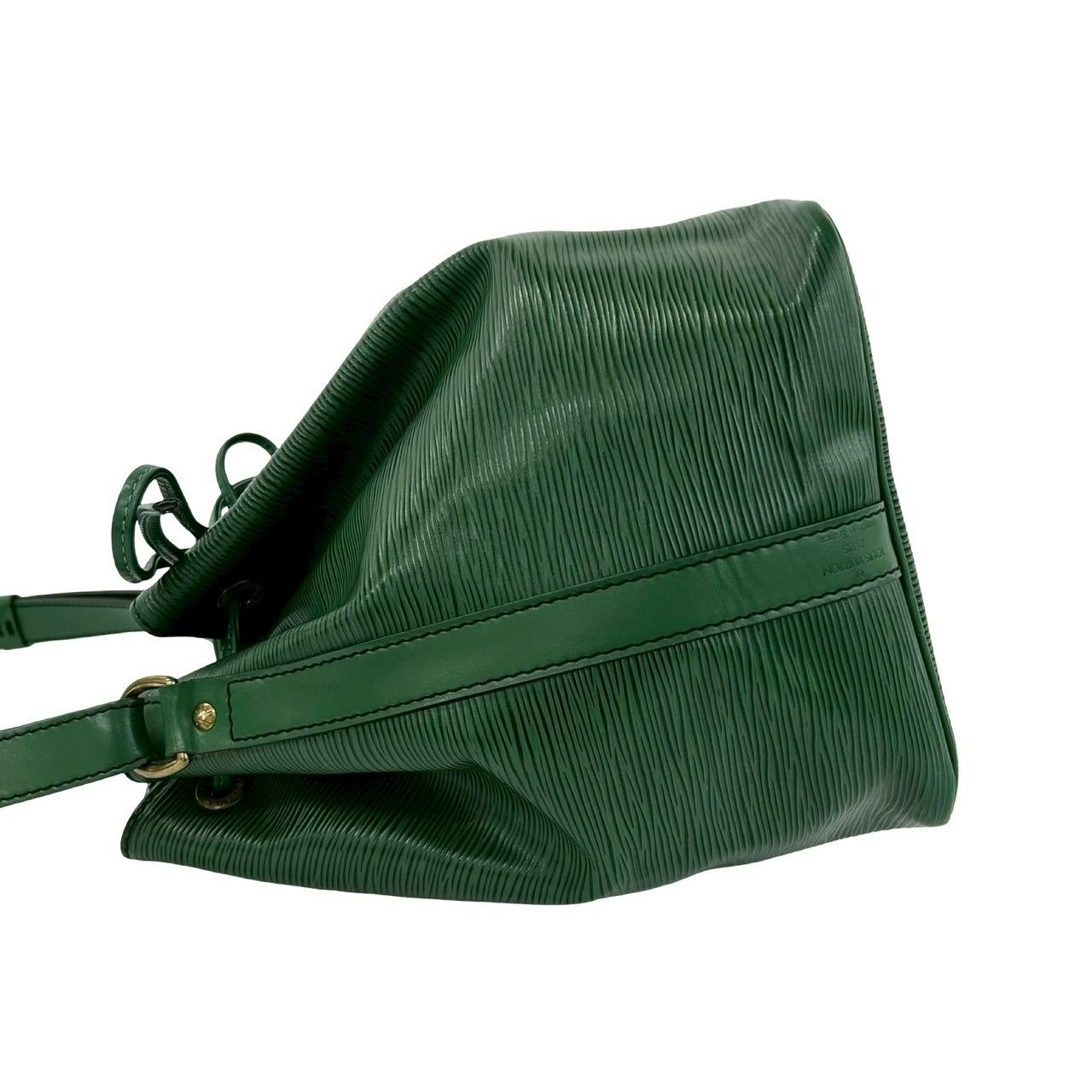Louis Vuitton Vintage Petit Noe Epi Leather Drawstring Shoulder Bag Borneo Green — view 5