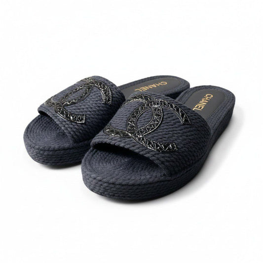 Chanel Cruise Line CC Logo Flat Sandals 39 Black