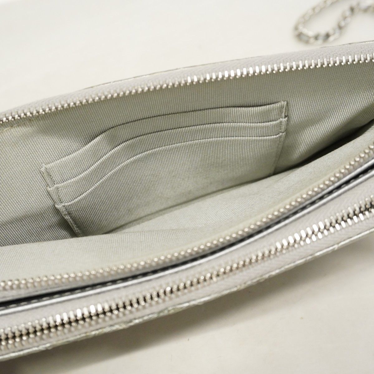 Chanel Shoulder Wallet Stitch Chez Blanc Coating Leather Silver — view 4