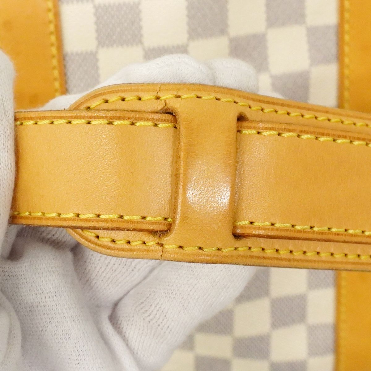 Louis Vuitton Boston Bag Damier Azur Keepall Bandouliere 55 White — view 7