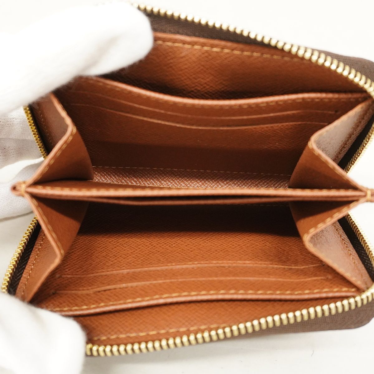 Louis Vuitton Coin Case Monogram Zippy Purse Brown — view 4