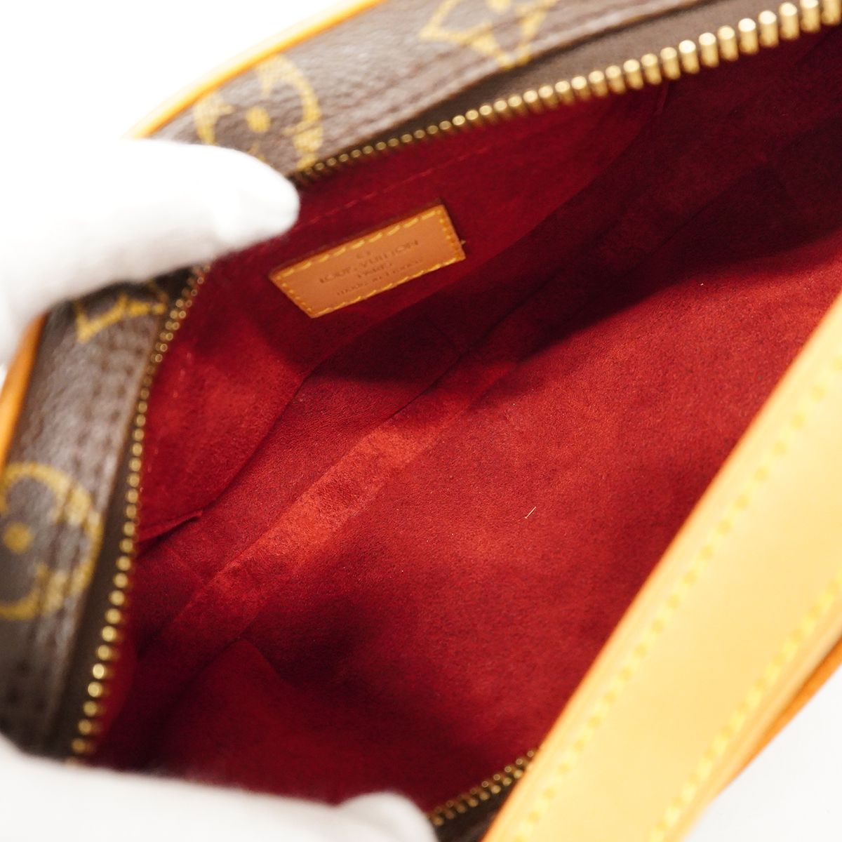 Louis Vuitton Shoulder Bag Monogram Pochette Croissant Brown — view 4